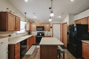 597 19th St, Zumbrota, MN 55992 - Photo 3