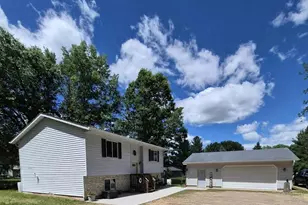 919 Lincoln Ave, Amery, WI 54001 - Photo 3