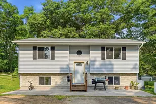 919 Lincoln Ave, Amery, WI 54001 - Photo 7