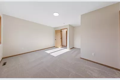 1193 Shawmut Street S, Shakopee, MN 55379 - Photo 13