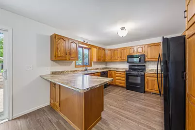 720 8th Avenue NW, Faribault, MN 55021 - Photo 13