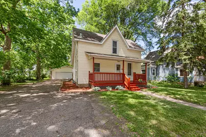 720 8th Avenue NW, Faribault, MN 55021 - Photo 1