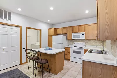 17809 38th Avenue N, Plymouth, MN 55446 - Photo 13