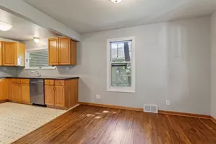 15240 9th Ave N, Plymouth, MN 55447 - Photo 9