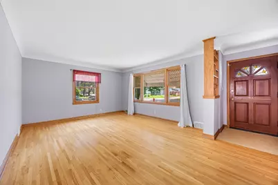 1951 Fremont Avenue E, Saint Paul, MN 55119 - Photo 5