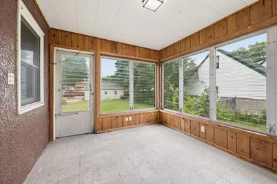 1951 Fremont Avenue E, Saint Paul, MN 55119 - Photo 11