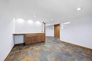 1951 Fremont Ave E, Saint Paul, MN 55119 - Photo 17