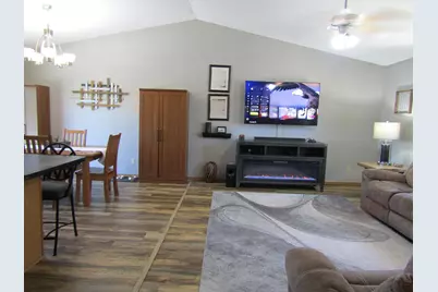 217 London Road, Marshall, MN 56258 - Photo 7