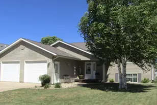 217 London Rd, Marshall, MN 56258 - Photo 1