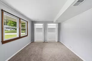 10500 Vessey Rd, Bloomington, MN 55437 - Photo 25