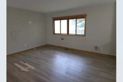 5627 Lannon Avenue NE, Albertville, MN 55301 - Photo 9