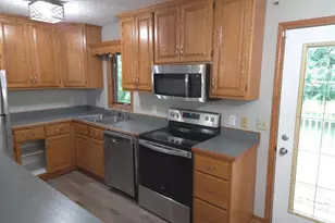 5627 Lannon Ave NE, Albertville, MN 55301 - Photo 7