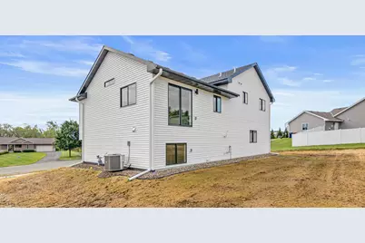 829 N Grant Street, Ellsworth, WI 54011 - Photo 29