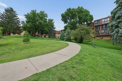 1011 41st Avenue NE #107, Columbia Heights, MN 55421 - Photo 5