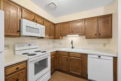 1011 41st Avenue NE #107, Columbia Heights, MN 55421 - Photo 9