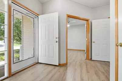 9260 Icosa Street, Lakeville, MN 55044 - Photo 7