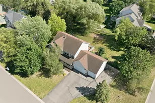 9260 Icosa St, Lakeville, MN 55044 - Photo 5