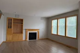 9260 Icosa St, Lakeville, MN 55044 - Photo 5