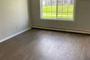 414 4th St SE, Austin, MN 55912 - Photo 9