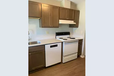 414 4th Street SE, Austin, MN 55912 - Photo 3