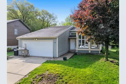 826 Northland Place NE, Rochester, MN 55906 - Photo 3