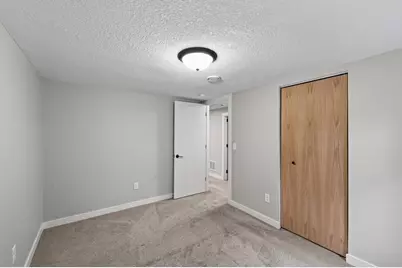 3225 Utah Avenue N, Crystal, MN 55427 - Photo 21