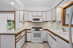 2313 Texas Ave S, Saint Louis Park, MN 55426 - Photo 15