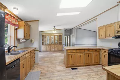 7001 County Road 40 NE, New London, MN 56273 - Photo 5