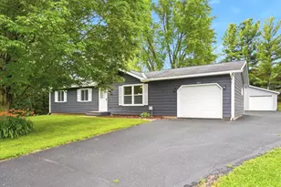 784 Paperjack Dr, New Richmond, WI 54017 - Photo 1