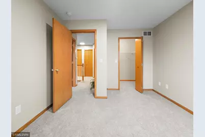 6333 Saddlebred Way, Forest Lake, MN 55025 - Photo 11