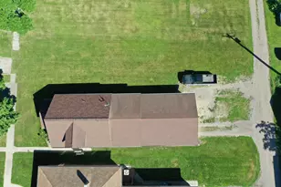 218 1st St NE, Clara City, MN 56222 - Photo 31