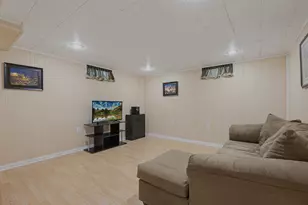 735 E 4th St, Litchfield, MN 55355 - Photo 13