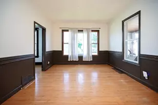 1051 W King St, Winona, MN 55987 - Photo 3