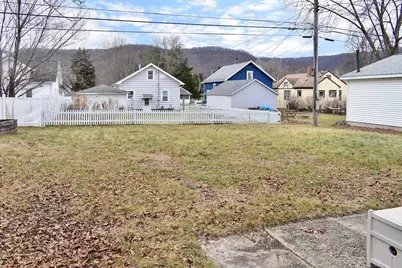 1051 W King Street, Winona, MN 55987 - Photo 25