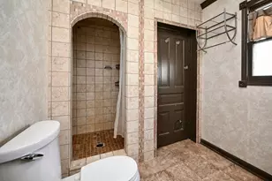 1051 W King St, Winona, MN 55987 - Photo 11