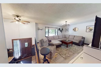 1301 9th Street SE, Willmar, MN 56201 - Photo 3