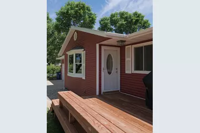 1020 11th Street SW, Wadena, MN 56482 - Photo 3