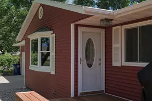 1020 11th St SW, Wadena, MN 56482 - Photo 3