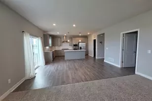 838 Foxglove Ter, Waconia, MN 55387 - Photo 3
