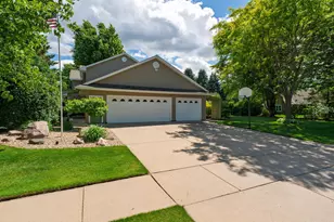 2026 Sibley View Ct, Northfield, MN 55057 - Photo 3