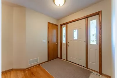 2026 Sibley View Court, Northfield, MN 55057 - Photo 7