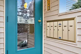 7606 York Ave S, Edina, MN 55435 - Photo 37