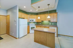 2686 New Century Terrace, Maplewood, MN 55119 - Photo 13
