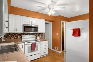 7134 Knox Ave S, Richfield, MN 55423 - Photo 9