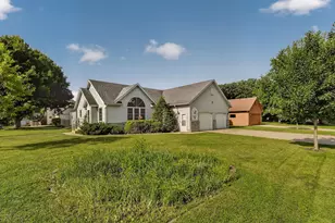 525 16th St SW, Owatonna, MN 55060 - Photo 25