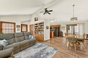 525 16th St SW, Owatonna, MN 55060 - Photo 5