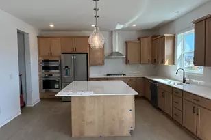 8657 Periwinkle Blvd, Woodbury, MN 55129 - Photo 3