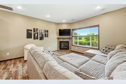 5672 Harvest Moon Boulevard NW, Rochester, MN 55901 - Photo 5