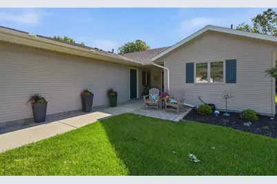 2607 9th Street SW, Willmar, MN 56201 - Photo 5
