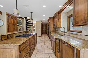 5708 Long Brake Trail, Edina, MN 55439 - Photo 13